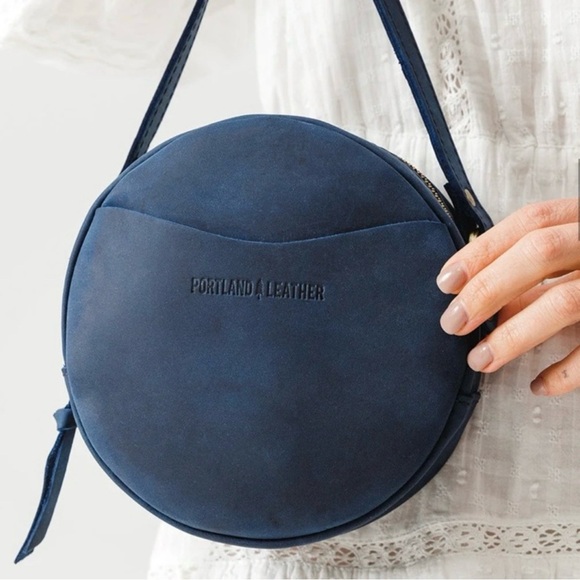 EUC Portland Leather Goods Deep Water Large Circle Crossbody Bag - Picture 2 of 6